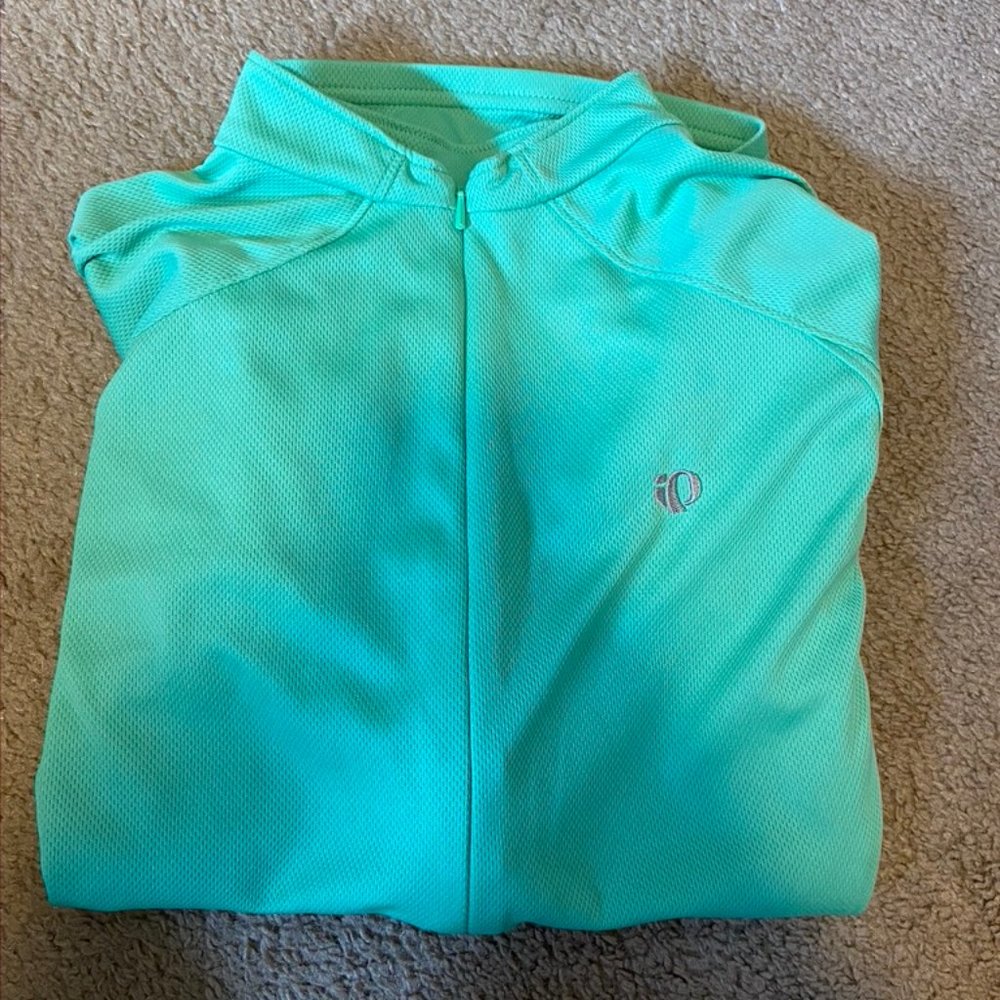 Pearl Izumi short sleeved bike jersey